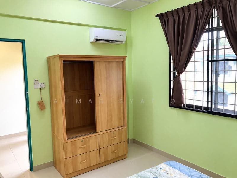 Apartment for Sale at Indah Court Likas - AHMAD SYAFIQ - Bedroom - PropertyGuru.com.my