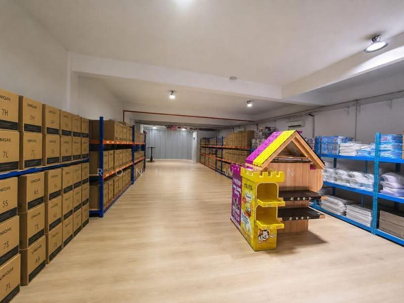 Terrace Factory for Sale in Taman Perindustrian Meranti (Puchong) - Ronnic Woon - PropertyGuru.com.my