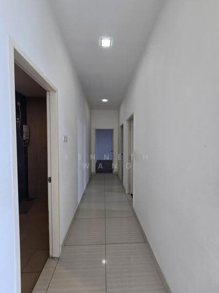 Condominium for Rent at Damansara Foresta - Kenneth Wang - Corridor - PropertyGuru.com.my