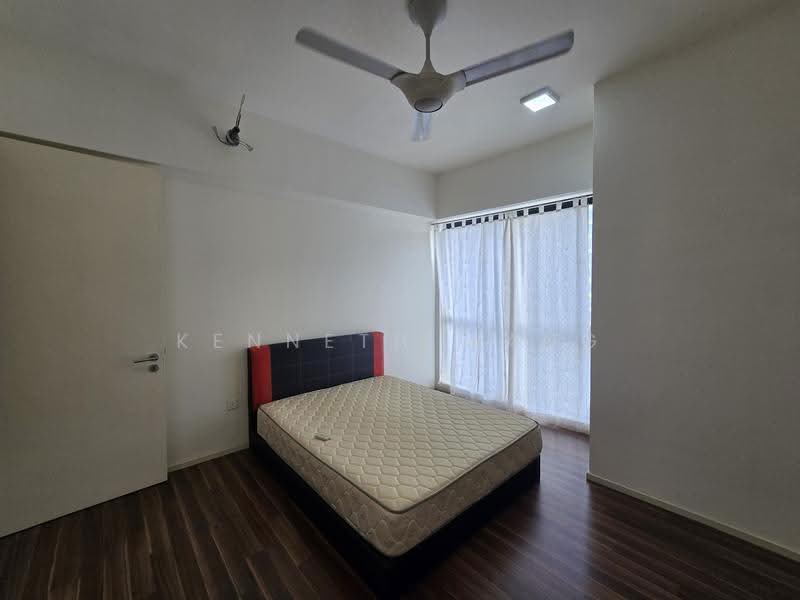 Shop / Office for Sale in Sungai Buloh (Selangor) - Kenneth Wang - Bedroom - PropertyGuru.com.my