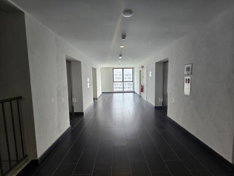 Shop / Office for Sale in Sungai Buloh (Selangor) - Kenneth Wang - Corridor - PropertyGuru.com.my