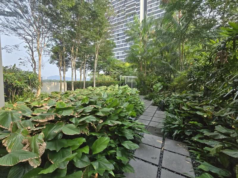 Shop / Office for Sale in Sungai Buloh (Selangor) - Kenneth Wang - Exterior - PropertyGuru.com.my