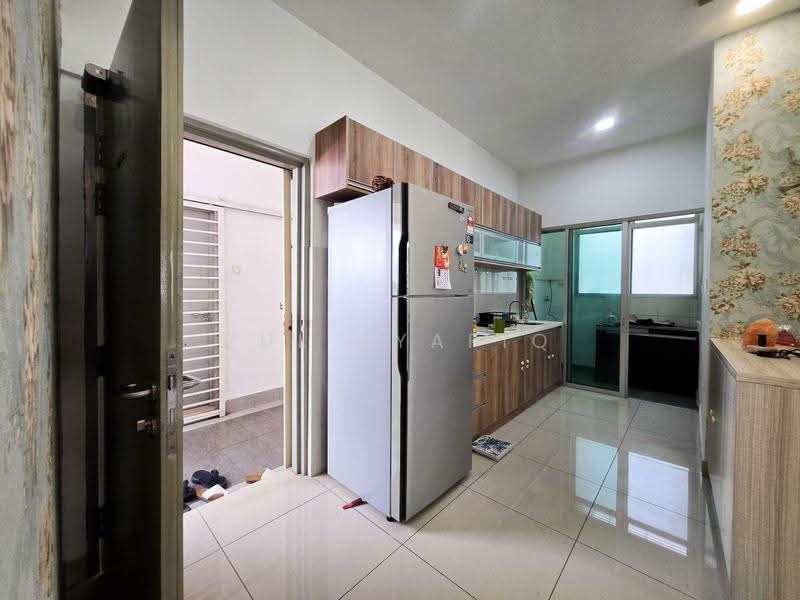 Condominium for Sale at 1 Razak Mansion - Zul Syafiq - Kitchen - PropertyGuru.com.my