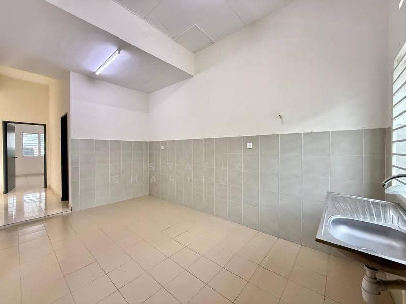 1-storey Terraced House for Sale in Seksyen 29 (Shah Alam) - Syafiq Sharifudin - PropertyGuru.com.my