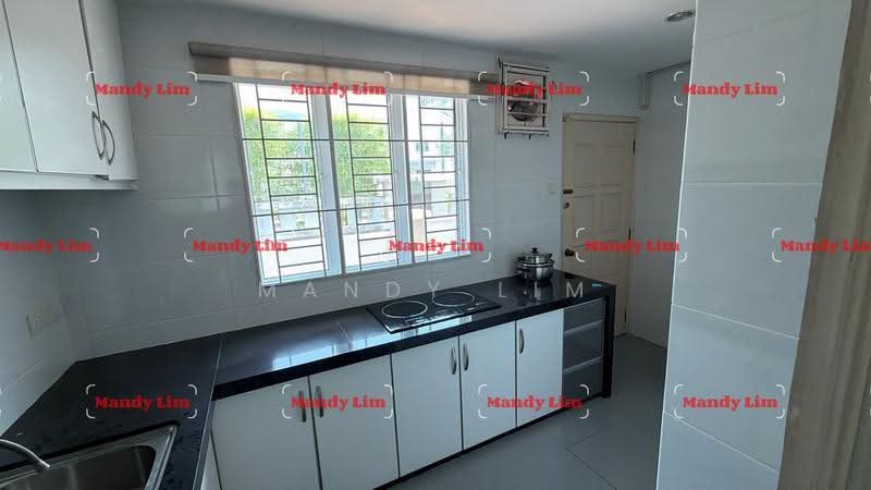 2-storey Terraced House for Sale in Kampung Perlis (Bayan Lepas) - Mandy Lim - Kitchen - PropertyGuru.com.my