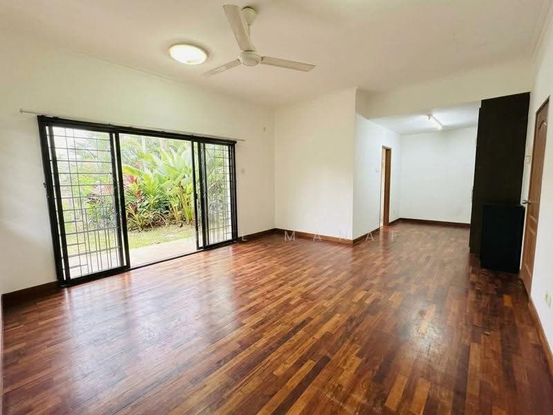 Semi-Detached House for Sale in Presint 15 (Putrajaya) - Kamal Manaf - Living Room - PropertyGuru.com.my