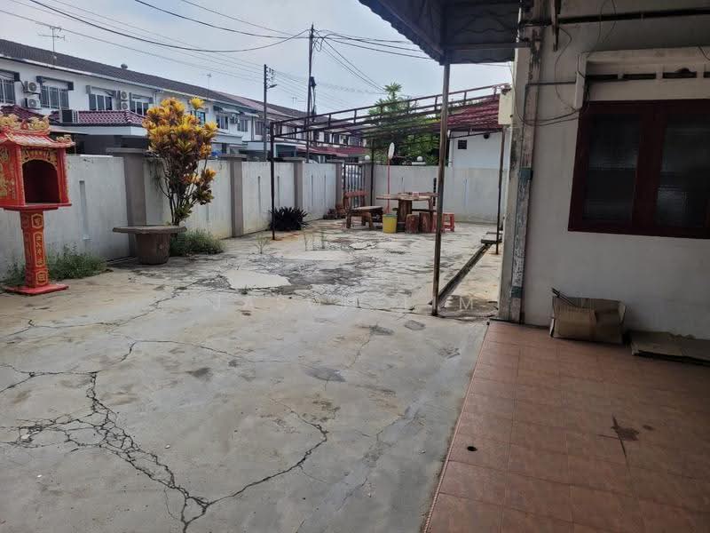 2-storey Terraced House for Sale in Kawasan 10, Kampung Baru Pandamaran (Pelabuhan Klang) - Jason Lim - Exterior - PropertyGuru.com.my