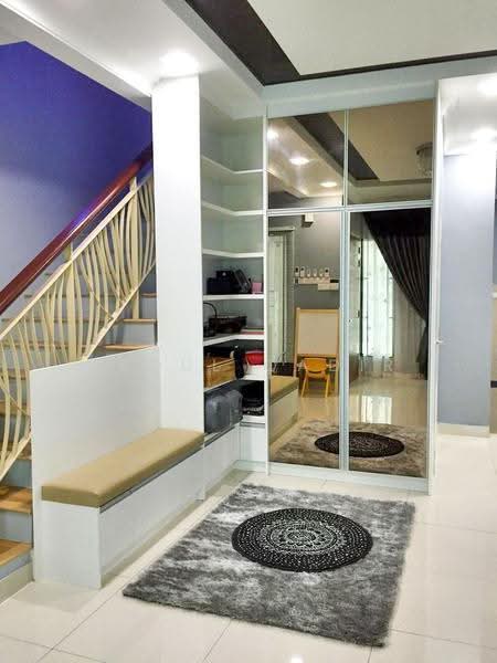 2-storey Terraced House for Sale in Alam Sari (Bangi) - Abdul Qadir - Entrance - PropertyGuru.com.my