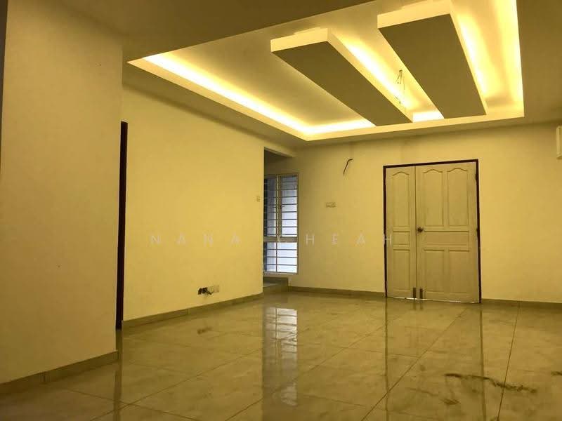 Rumah Teres 2-Tingkat untuk Disewa di TAMAN PUCHONG UTAMA (Puchong) - Nana Cheah - Living Room - PropertyGuru.com.my
