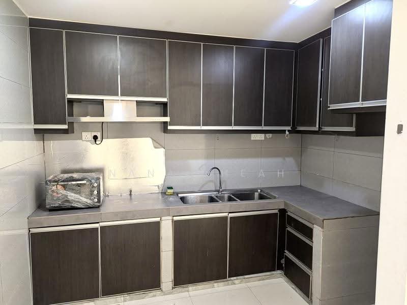 Rumah Teres 2-Tingkat untuk Disewa di TAMAN PUCHONG UTAMA (Puchong) - Nana Cheah - Kitchen - PropertyGuru.com.my