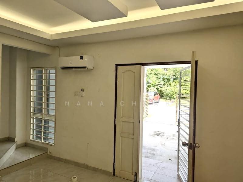 Rumah Teres 2-Tingkat untuk Disewa di TAMAN PUCHONG UTAMA (Puchong) - Nana Cheah - Interior - PropertyGuru.com.my