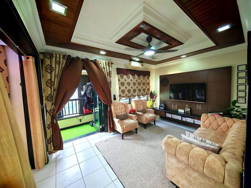 Kondominium untuk Dijual di Armanee - Yasmin Sulaiman - Living Room - PropertyGuru.com.my