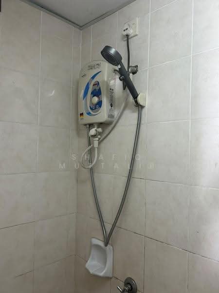 Service Residence for Rent at The Academia @ South City Plaza - Shafiq Muttalib - Bathroom - PropertyGuru.com.my