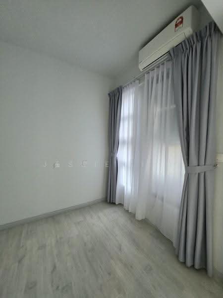 Service Residence for Sale at Jesselton Quay CityPads - Jessie Ting - Interior - PropertyGuru.com.my