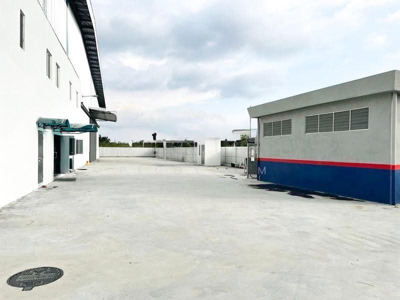 Factory for Sale in Teluk Gong (Port Klang (Pelabuhan Klang)) - Peggy Lim - Exterior - PropertyGuru.com.my