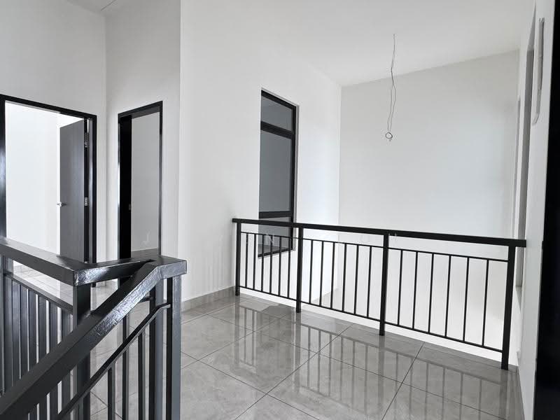 Rumah Teres untuk Dijual di Johor Bahru (Johor) - Jesrene Loh - Corridor - PropertyGuru.com.my