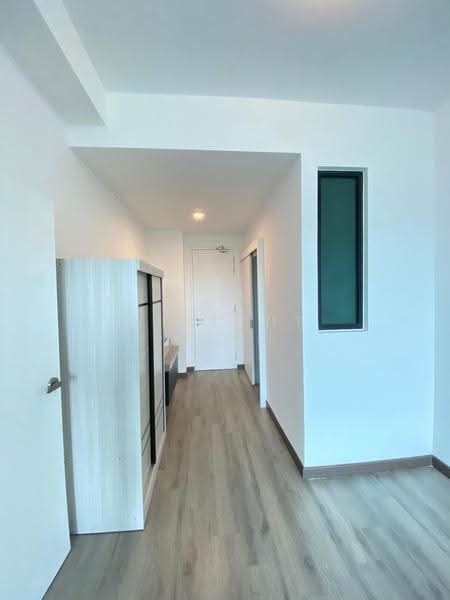 Service Residence for Rent at Cubic Botanical - Vincent Chye - Corridor - PropertyGuru.com.my