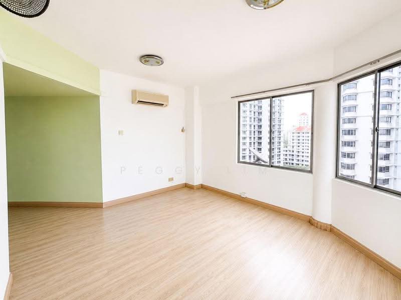 Condominium for Sale at Kelana D'Putera - Peggy Lim - Living Room - PropertyGuru.com.my