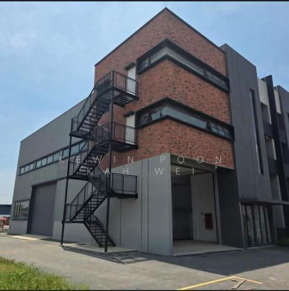 Kilang Berkembar untuk Disewa di Alam Perdana (Puncak Alam) - Kewin Poon Kah Wei - Exterior - PropertyGuru.com.my