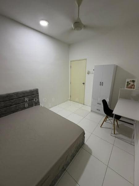 Service Residence for Rent at Vista Alam Serviced Apartment - Noor Zalifa Binti Zakaria - Bedroom - PropertyGuru.com.my