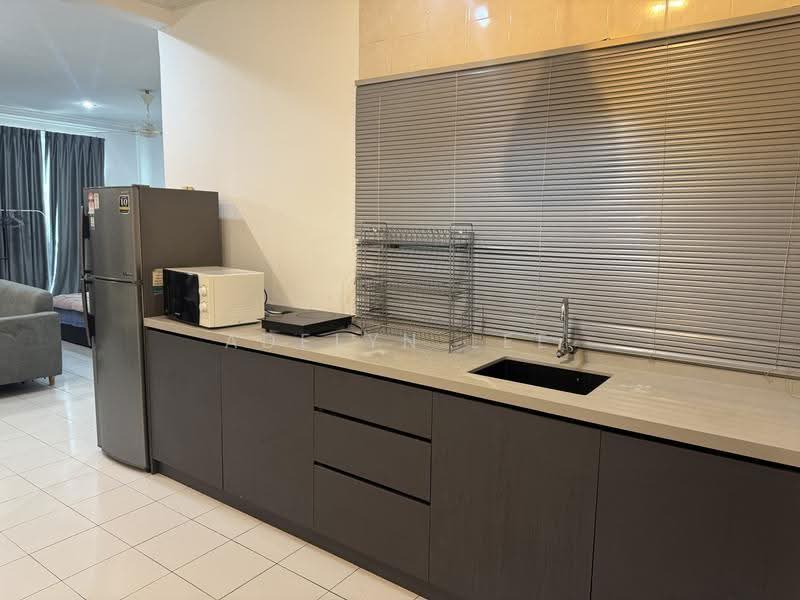 Service Residence for Rent at Serviced Residence @ Casa Tiara - Adelyn Lee - Kitchen - PropertyGuru.com.my