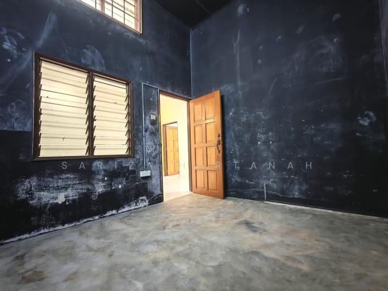 1-storey Terraced House for Sale in Taman Bukit Jati (Klang) - Sariza Hartanah - PropertyGuru.com.my