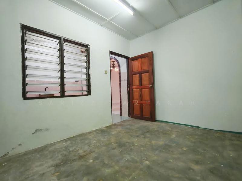 1-storey Terraced House for Sale in Taman Bukit Jati (Klang) - Sariza Hartanah - PropertyGuru.com.my