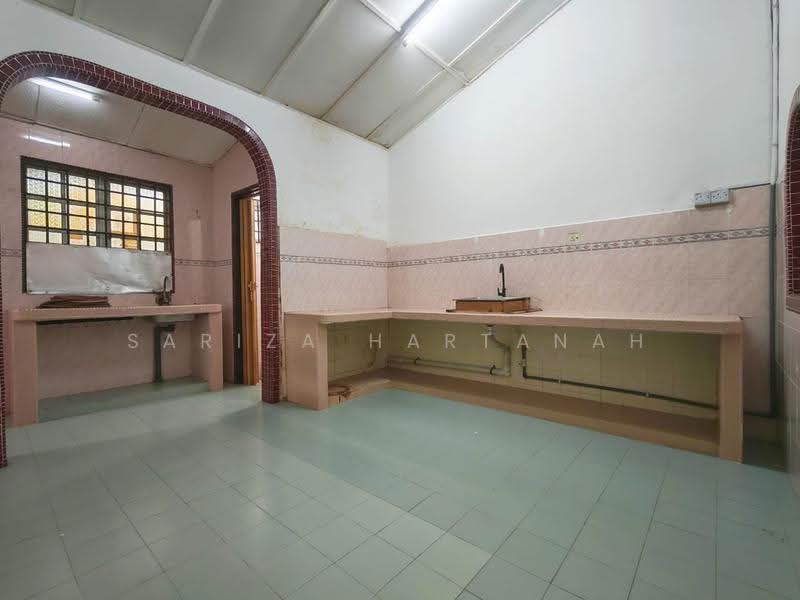 1-storey Terraced House for Sale in Taman Bukit Jati (Klang) - Sariza Hartanah - PropertyGuru.com.my