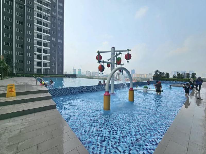Condominium for Rent at Pitta Residensi - Wai Ann Teng - Pool - PropertyGuru.com.my