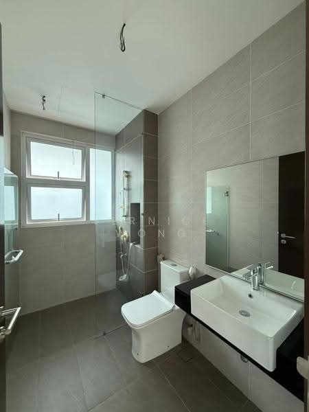 Rumah Berkembar untuk Dijual di Taman Ponderosa (Johor Bahru) - Vernice Wong - Bathroom - PropertyGuru.com.my