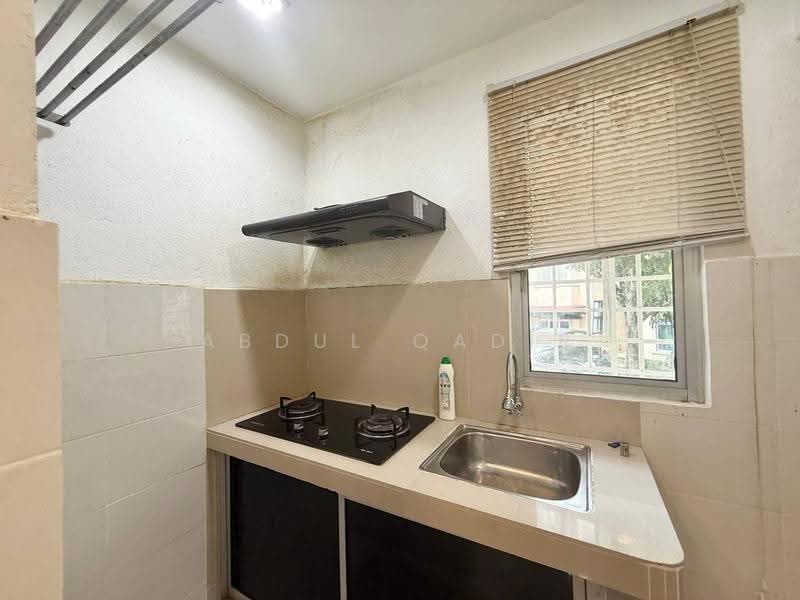 Pangsapuri untuk Dijual di Sri Kayangan (Casa Desira) - Abdul Qadir - Kitchen - PropertyGuru.com.my
