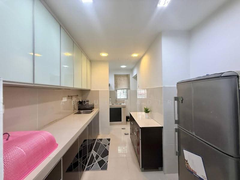 Pangsapuri untuk Dijual di Sri Kayangan (Casa Desira) - Abdul Qadir - Kitchen - PropertyGuru.com.my