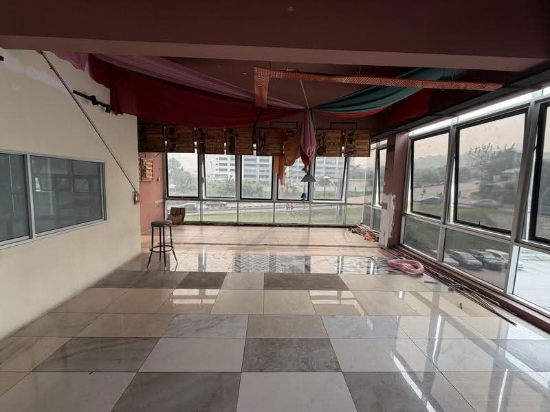 Shop / Office for Rent in Cheras Selatan (Cheras) - Kim Lee - View - PropertyGuru.com.my