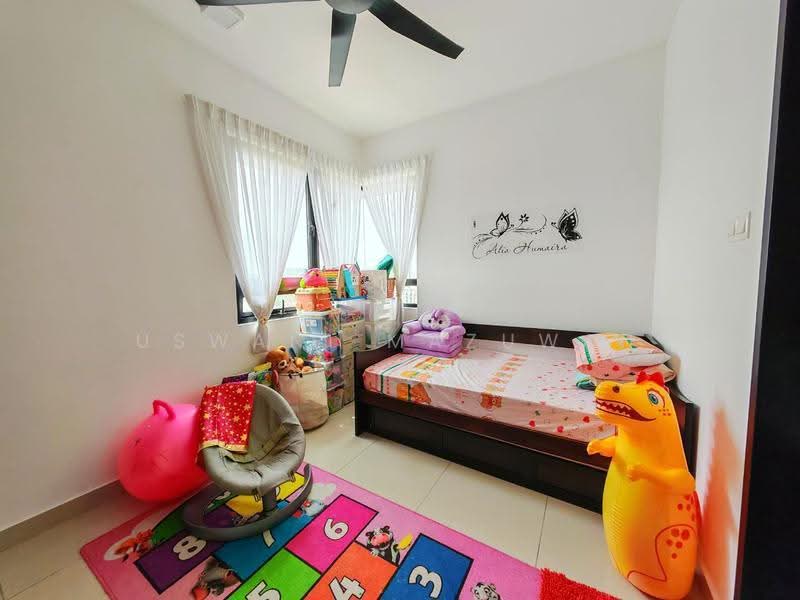 Condominium for Sale at Setia Seraya Residences - Uswani Mazuwan - Bedroom - PropertyGuru.com.my