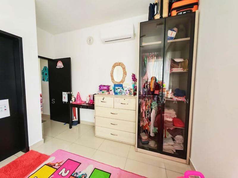 Condominium for Sale at Setia Seraya Residences - Uswani Mazuwan - Bedroom - PropertyGuru.com.my