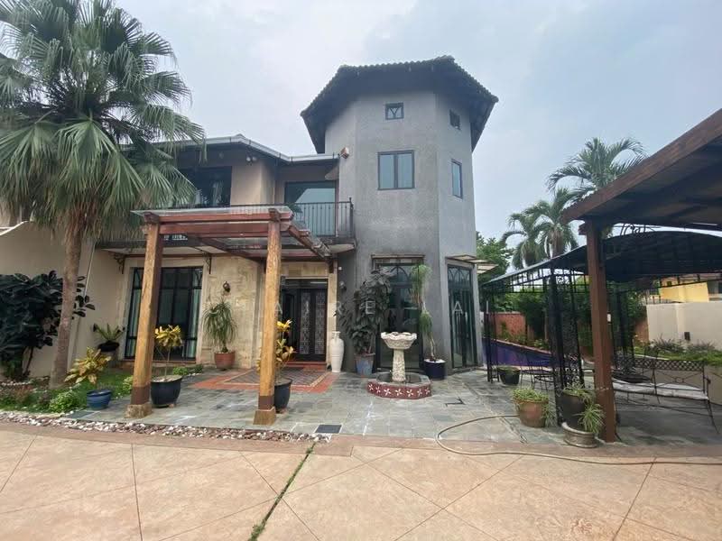 Semi-Detached House for Sale in Taman Kolam Air (Johor Bahru) - Claire Lai - Exterior - PropertyGuru.com.my