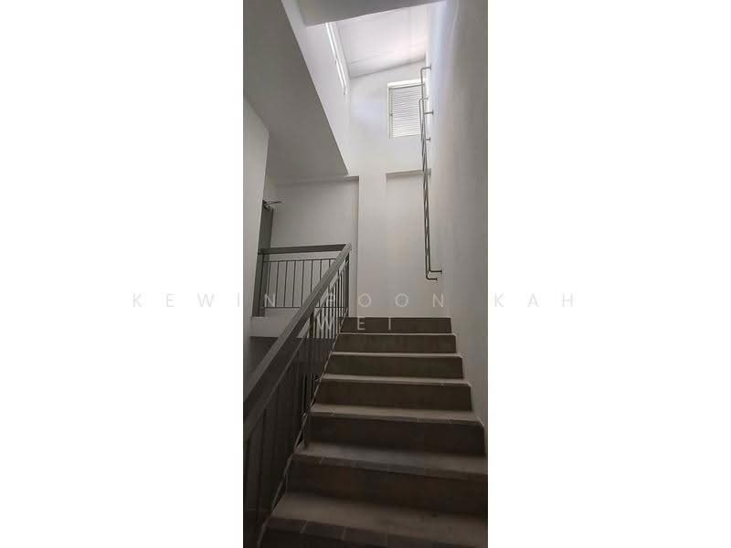 Kilang untuk Disewa di Taman Sepang (Sepang) - Kewin Poon Kah Wei - Corridor - PropertyGuru.com.my