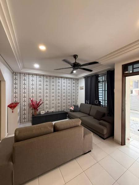 Rumah Teres 2.5-Tingkat untuk Dijual di Taman Scientex Pasir Gudang (Pasir Gudang) - Ray Tung - Living Room - PropertyGuru.com.my