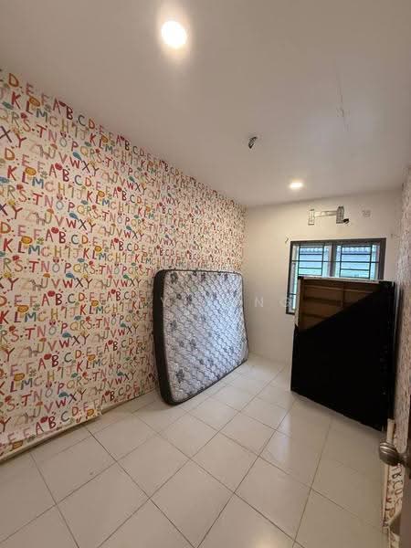 Rumah Teres 2.5-Tingkat untuk Dijual di Taman Scientex Pasir Gudang (Pasir Gudang) - Ray Tung - Bedroom - PropertyGuru.com.my