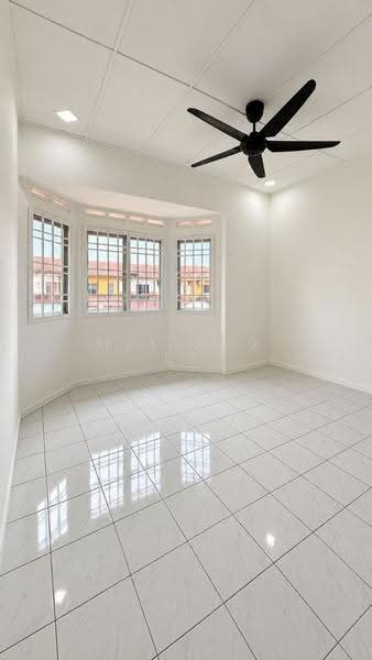 2-storey Terraced House for Sale in Taman Pulai Indah (Johor Bahru) - Melinda Ee - Living Room - PropertyGuru.com.my