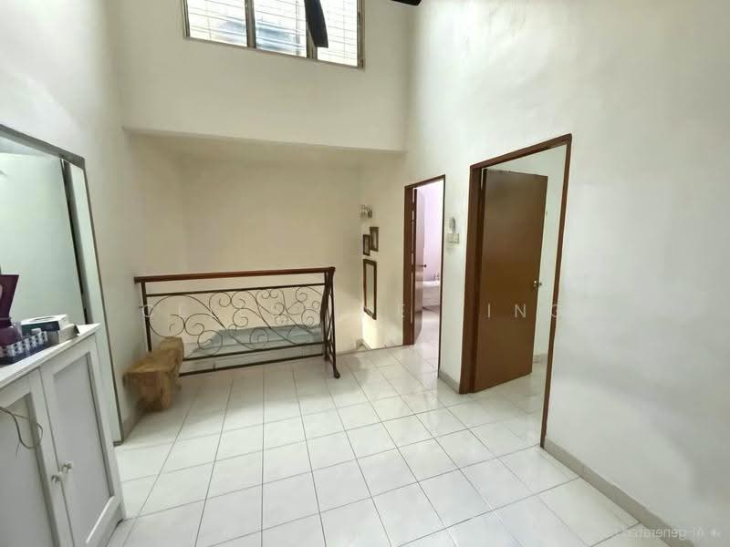 2-storey Terraced House for Sale in Taman Sutera (Kajang) - Celestine Ting - Interior - PropertyGuru.com.my