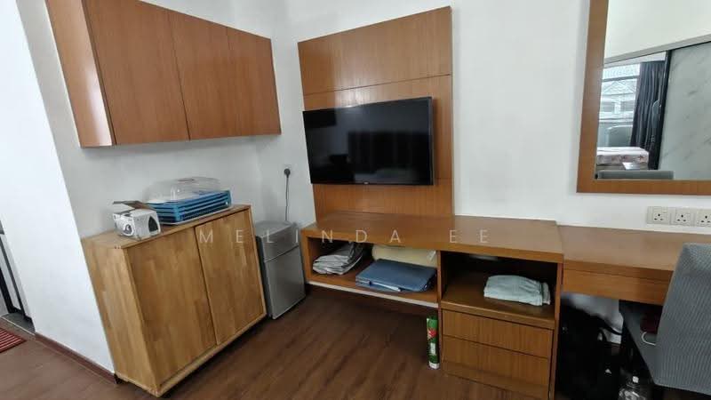 Rumah Teres 2-Tingkat untuk Dijual di Taman Mutiara Rini (Skudai) - Melinda Ee - Living Room - PropertyGuru.com.my