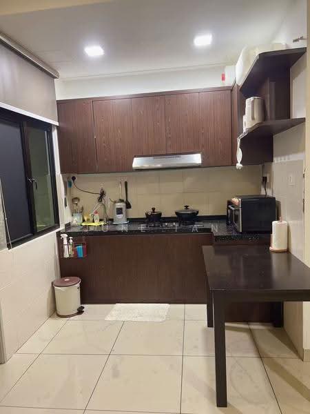 Pangsapuri untuk Disewa di Austin Regency (Pangsapuri Austin Perdana) - June Tan - Kitchen - PropertyGuru.com.my
