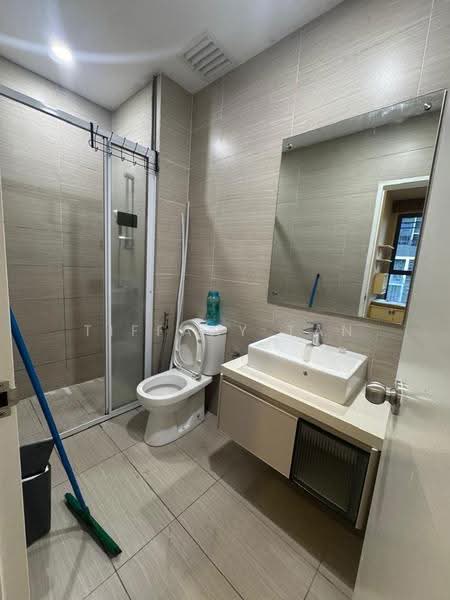 Service Residence for Rent at Serviced Residence @ Fera Residence @ The Quartz WM - Tiffany Tan - Bathroom - PropertyGuru.com.my