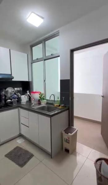 Service Residence for Rent at SKS Habitat - Alan Tia - Kitchen - PropertyGuru.com.my