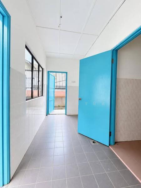 2-storey Terraced House for Sale in BANDAR PUCHONG JAYA (Puchong) - Maya Myra - Entrance - PropertyGuru.com.my