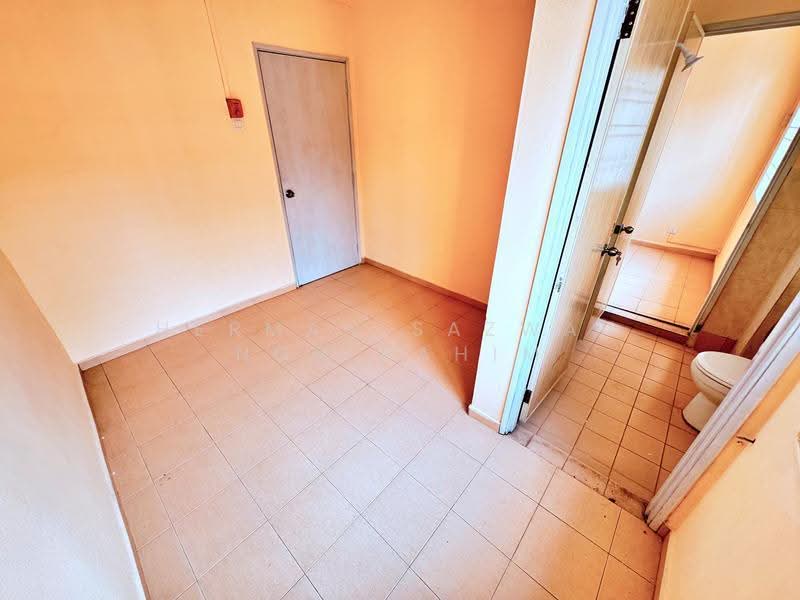 2-storey Terraced House for Sale in Seksyen 8 (Bangi) - Herman Sazwan Nor Rahim - Bedroom - PropertyGuru.com.my