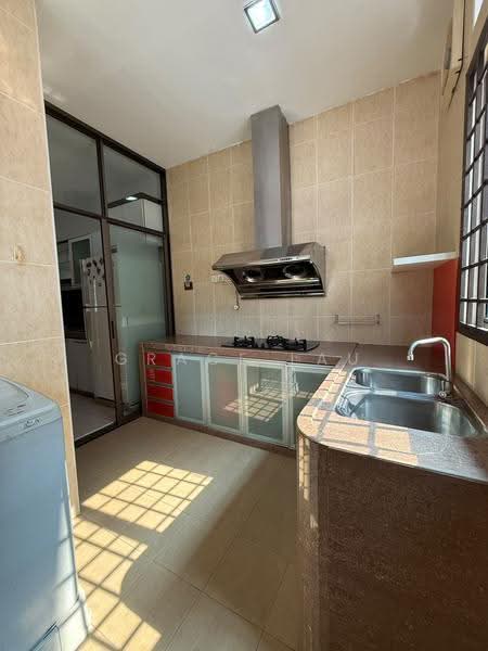 Link Bungalow for Rent in Taman Mount Austin (Tebrau) - Grace Lau - Kitchen - PropertyGuru.com.my