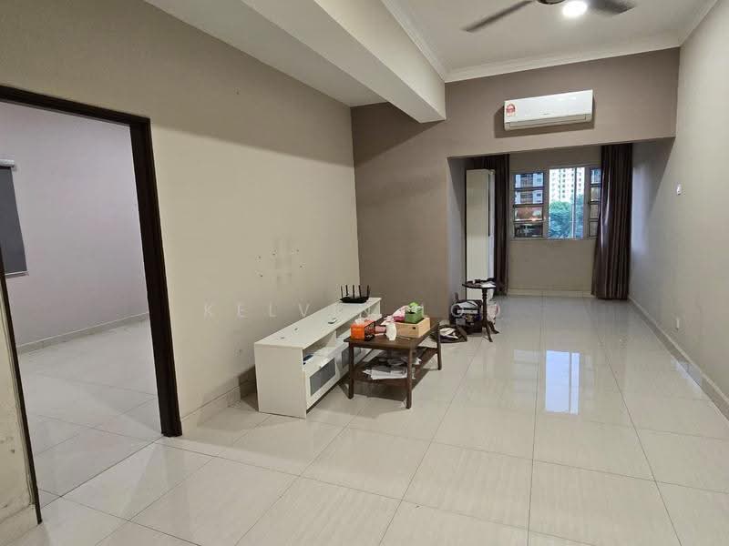 Kondominium untuk Dijual di Faber Ria - Kelvin Loo - Living Room - PropertyGuru.com.my