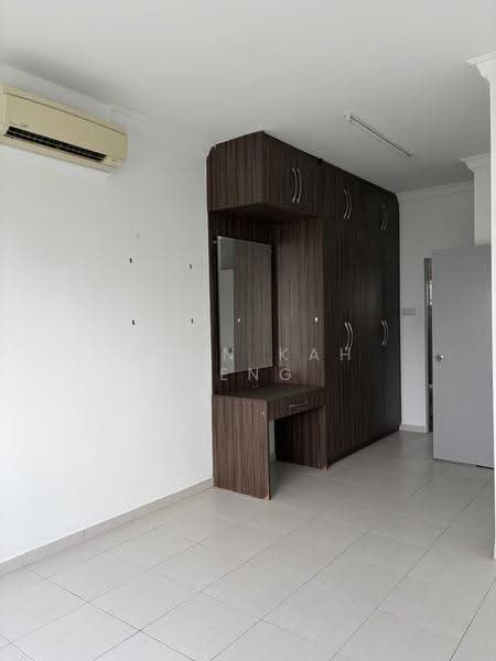 Condominium for Sale at Suria Jelatek - Chen Kah Seng - Bedroom - PropertyGuru.com.my